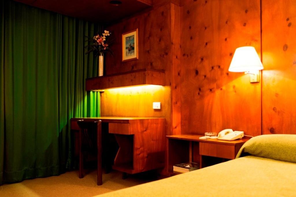 Hotel Del Jardin San Miguel de Tucumán Zewnętrze zdjęcie