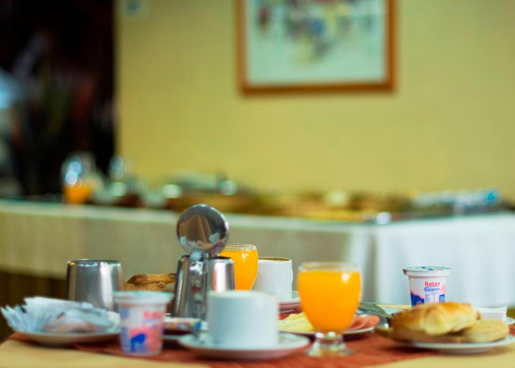 Hotel Del Jardin San Miguel de Tucumán Zewnętrze zdjęcie