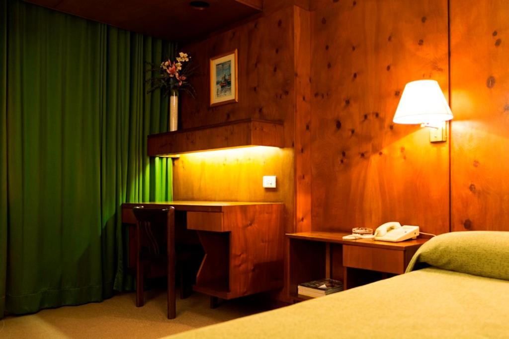 Hotel Del Jardin San Miguel de Tucumán Zewnętrze zdjęcie